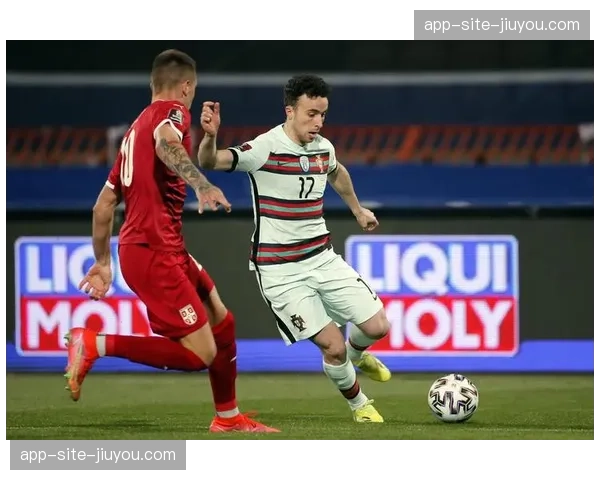 葡萄牙迎战乌兹别克斯坦 若塔灵活跑位扰乱对手防守落位阵型